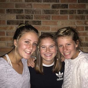 Meet your Posher, Rebekah